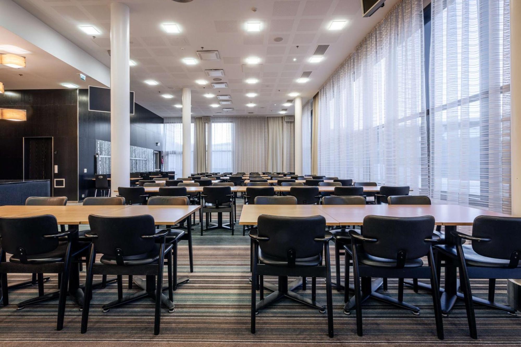 Hilton Helsinki Airport Hotel