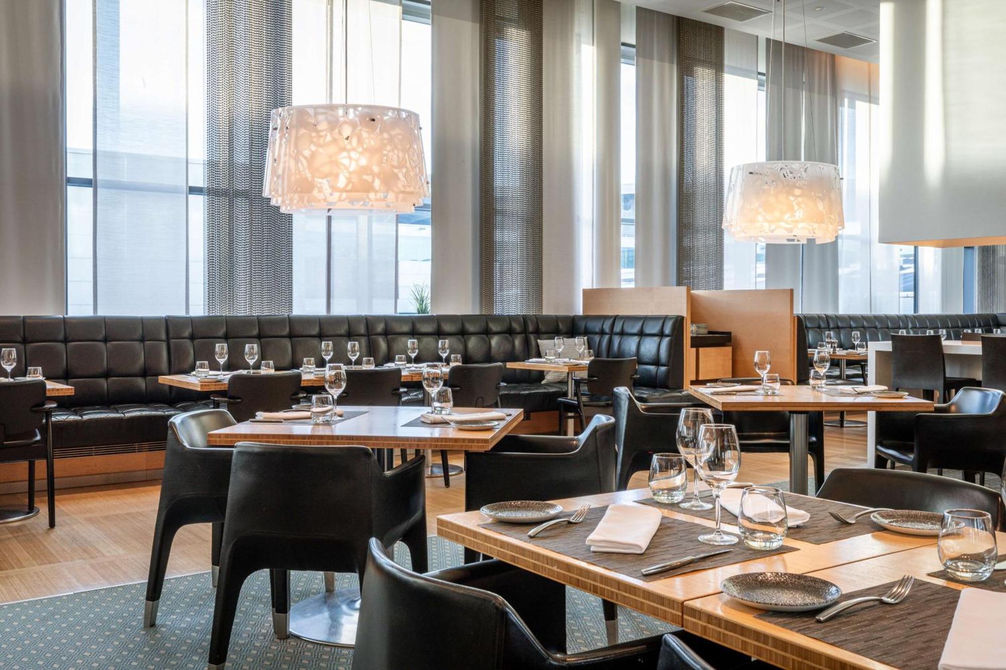 Hotelli Hilton Helsinki Airport Vantaa